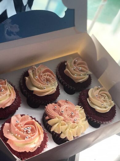 Box of Six Cupcakes