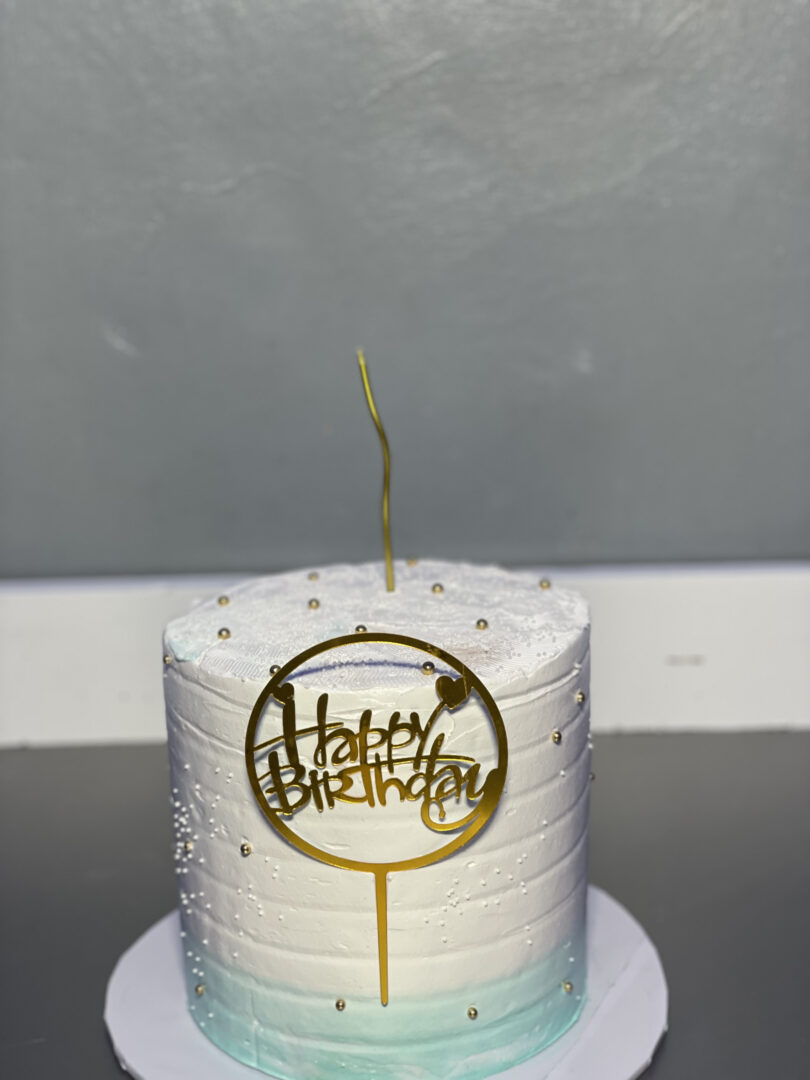 Two layers 7'' Vanilla whipped cream cake